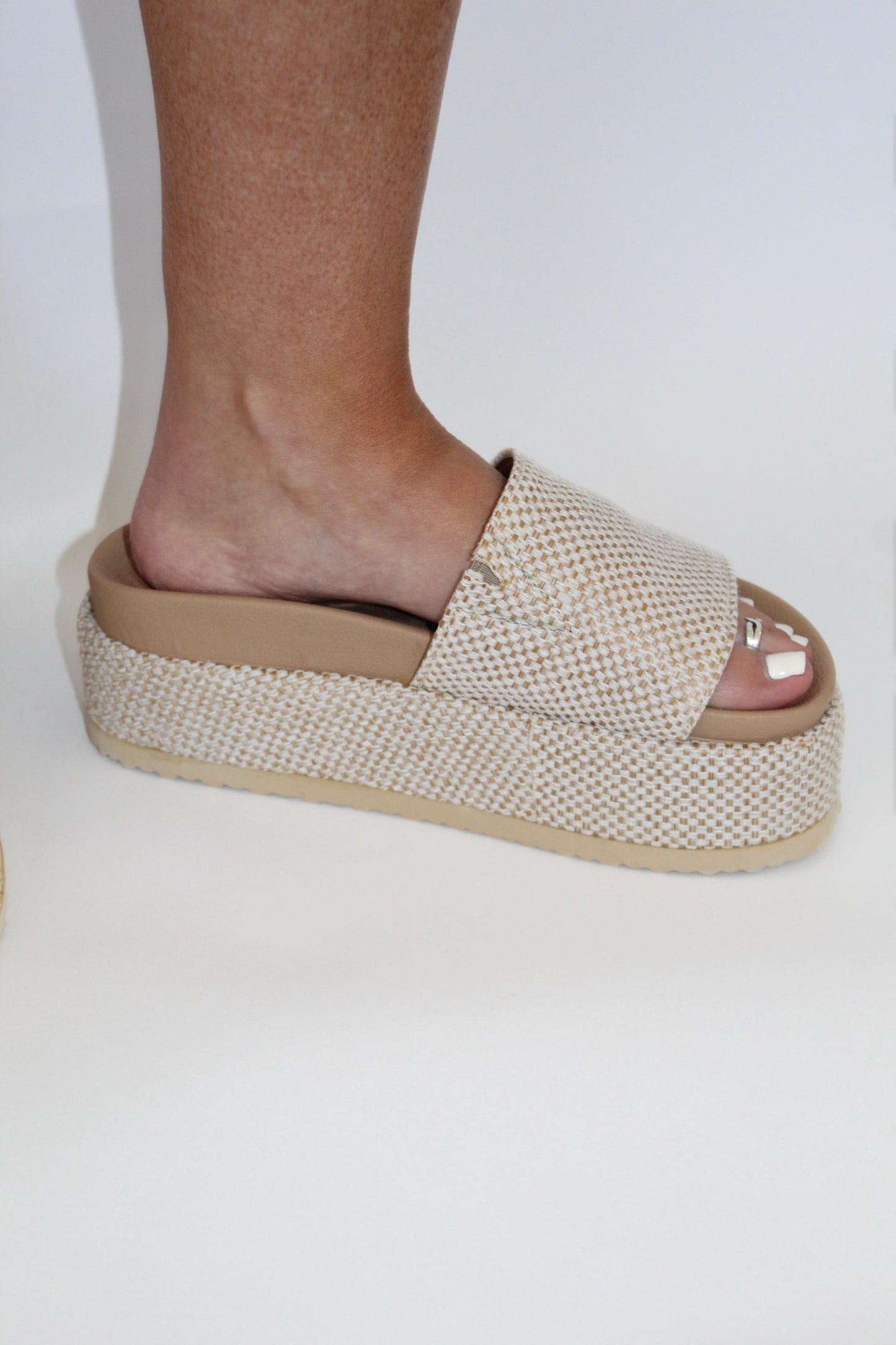 Natural Platform Sandal