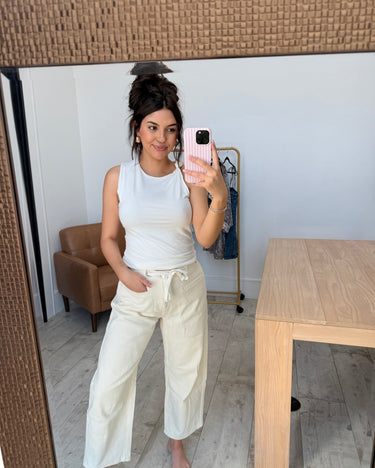 Shoulder Detail Tank